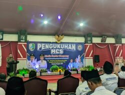 Aba Idi Resmi Lantik Media Center Sampang di Pendopo