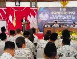 H. Slamet Junaidi Buka Konferensi PGRI, Optimis Guru Adalah Ujung Tombak Pembangunan Bangsa 